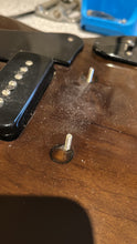 Load image into Gallery viewer, Gibson SG II 2 Bigsby P-90 Walnut 1973 Norlin Era Gibson USA