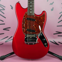 Load image into Gallery viewer, Fender Mustang Traditional 70's 2017 Candy Apple Red MIJ Japan