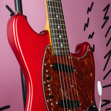 Load image into Gallery viewer, Fender Mustang Traditional 70's 2017 Candy Apple Red MIJ Japan
