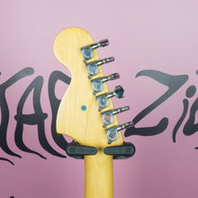 Load image into Gallery viewer, Fender Stratocaster '72 Reissue ST72-55 E Serial 1985 Olympic White MIJ Japan