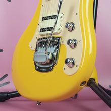 Load image into Gallery viewer, Yamaha SGV-300 Flying Samurai 2000's Yellow
