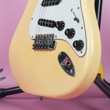 Load image into Gallery viewer, Fender Stratocaster '72 Reissue ST72-55 E Serial 1985 Olympic White MIJ Japan