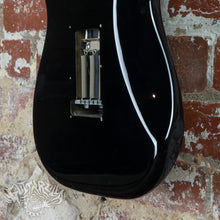 Load image into Gallery viewer, Fender Stratocaster Boxer Series ST-456 HSS Black 1984-89 MIJ Japan