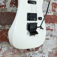 Load image into Gallery viewer, Charvel Super Dinky SDK-070-SH 1993 White MIJ Japan Vintage