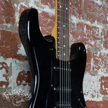 Load image into Gallery viewer, Fender Stratocaster Boxer Series ST-456 HSS Black 1984-89 MIJ Japan