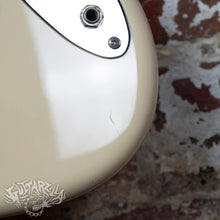 Load image into Gallery viewer, Fender Jazz Bass Standard JB-STD Olympic White 2000 MIJ Japan