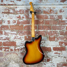 Load image into Gallery viewer, Fender Jazzmaster '66 Reissue JM66-80 1997 3 Tone Sunburst CIJ Japan
