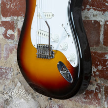 Load image into Gallery viewer, Squier Silver Series Stratocaster 1993 Sunburst MIJ Japan FujiGen