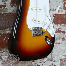 Load image into Gallery viewer, Squier Silver Series Stratocaster 1993 Sunburst MIJ Japan FujiGen