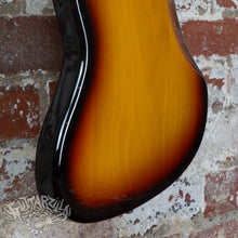 Load image into Gallery viewer, Fender Jazzmaster '66 Reissue JM66-80 1997 3 Tone Sunburst CIJ Japan