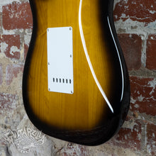 Load image into Gallery viewer, Tokai Goldstar Sound 50's Style 1990's Sunburst Bare Knuckle Apache Pickups MIJ Japan