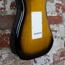 Load image into Gallery viewer, Tokai Goldstar Sound 50's Style 1990's Sunburst Bare Knuckle Apache Pickups MIJ Japan