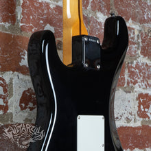 Load image into Gallery viewer, Fender Stratocaster 1957 Reissue AVRI American Vintage 2004 Black Thin Skin