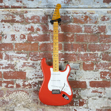 Load image into Gallery viewer, Fender Stratocaster '57 Reissue ST57-US 2006 Fiesta Red CIJ Japan