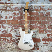 Load image into Gallery viewer, FGN Neo Classic ST KNST-201 Kurosawa Non-Catalog Model 2015 White Blonde MIJ JV