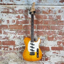 Load image into Gallery viewer, G&L ASAT Z-3 1999 Honeyburst USA