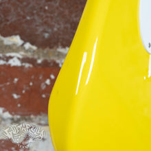 Load image into Gallery viewer, Fender Stratocaster '57 Reissue ST57 2010 Rebel Yellow MIJ Japan