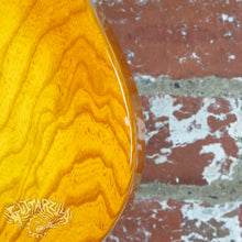 Load image into Gallery viewer, G&L ASAT Z-3 1999 Honeyburst USA