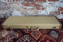 Load image into Gallery viewer, Fender Custom Shop '57 Strat Heavy Relic 2011 Candy Apple Red