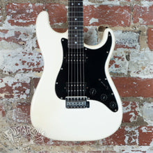 Load image into Gallery viewer, Tokai Super Edition TST-36H 1985 White MIJ Japan
