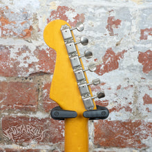 Load image into Gallery viewer, Fender Stratocaster '62 Reissue ST62-770LS 1989 Olympic White Lace Sensor Active MIJ Japan FujiGen