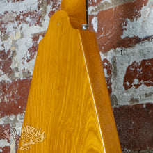 Load image into Gallery viewer, Greco FV-900 Flying V 1978 Natural Ash MIJ FujiGen