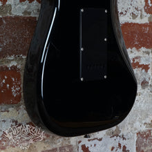Load image into Gallery viewer, Squier Silver Series Stratocaster 1993 Black MIJ Japan FujiGen
