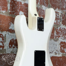 Load image into Gallery viewer, Tokai Super Edition TST-36H 1985 White MIJ Japan