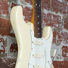 Load image into Gallery viewer, Fender Stratocaster '62 Reissue ST62-770LS 1989 Olympic White Lace Sensor Active MIJ Japan FujiGen