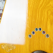 Load image into Gallery viewer, Greco FV-900 Flying V 1978 Natural Ash MIJ FujiGen