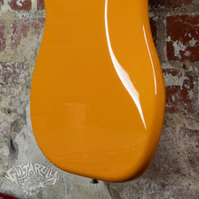 Load image into Gallery viewer, Fender Precision Bass '70 Reissue PB70 2000 Capri Orange MIJ Japan