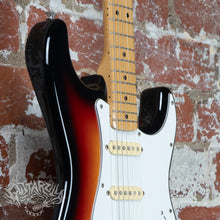 Load image into Gallery viewer, Fender Stratocaster '72 Reissue ST72 2010 Sunburst MIJ Japan