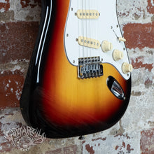 Load image into Gallery viewer, Fender Stratocaster '72 Reissue ST72 2010 Sunburst MIJ Japan