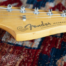 Load image into Gallery viewer, Fender Jazzmaster '66 Reissue JM66-80 1995 3 Tone Sunburst CIJ Japan