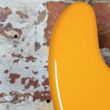 Load image into Gallery viewer, Fender Precision Bass '70 Reissue PB70 2000 Capri Orange MIJ Japan