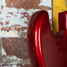 Load image into Gallery viewer, Fender Jazz Bass '62 Reissue JB62 2010 Old Candy Apple Red MIJ Japan