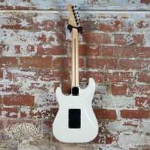 Load image into Gallery viewer, Squier Silver Series Stratocaster 1993 White MIJ Japan FujiGen