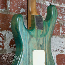 Load image into Gallery viewer, Levinson Blade Texas 1992 See Through Green Oil Finish MIJ Japan Deviser
