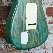 Load image into Gallery viewer, Levinson Blade Texas 1992 See Through Green Oil Finish MIJ Japan Deviser
