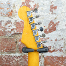 Load image into Gallery viewer, Squier Contemporary Stratocaster HH ST552 1983 Candy Apple Red MIJ FujiGen SQ
