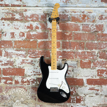 Load image into Gallery viewer, Fender Stratocaster '57 Reissue ST57-58US 2000 Black CIJ Japan