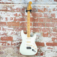 Load image into Gallery viewer, Fender '72 Reissue Scalloped ST72-86DSC Daphne Blue 1990 MIJ Japan Yngwie Malmsteen
