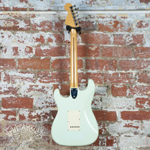 Load image into Gallery viewer, Fender '72 Reissue Scalloped ST72-86DSC Daphne Blue 1990 MIJ Japan Yngwie Malmsteen