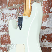 Load image into Gallery viewer, Fender '72 Reissue Scalloped ST72-86DSC Daphne Blue 1990 MIJ Japan Yngwie Malmsteen