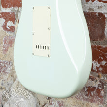 Load image into Gallery viewer, Fender '72 Reissue Scalloped ST72-86DSC Daphne Blue 1990 MIJ Japan Yngwie Malmsteen