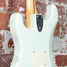 Load image into Gallery viewer, Fender '72 Reissue Scalloped ST72-86DSC Daphne Blue 1990 MIJ Japan Yngwie Malmsteen