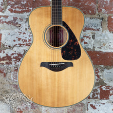 Load image into Gallery viewer, Yamaha FS720S Acoustic Guitar 2000's Natural