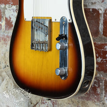 Load image into Gallery viewer, Fender Telecaster Custom '62 Reissue TL62B-82TX 2006 Sunburst CIJ Japan