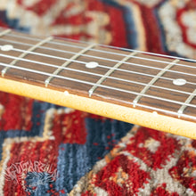 Load image into Gallery viewer, Fender Stratocaster '62 Reissue ST62-80SPL 2002 White Purple Passion CIJ Japan Pearlescent Finish