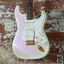 Load image into Gallery viewer, Fender Stratocaster '62 Reissue ST62-80SPL 2002 White Purple Passion CIJ Japan Pearlescent Finish